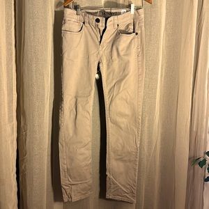 London Skinny Jeans. Beige color